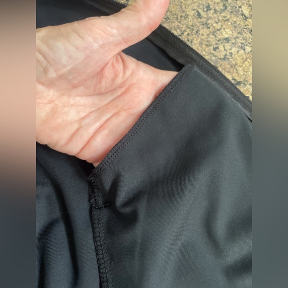 NWOT Tail Ladies Black Golf Vest - Picture 6 of 9